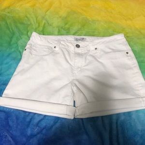 Seven 7 fringe White shorts